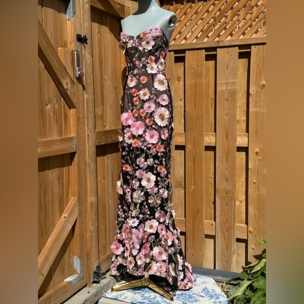 🆕 BRONX & BANCO 🧿 NWOT Jasmine Floral-Appliqued Gown, Black Multi - Sz L US 8 - Picture 10 of 16